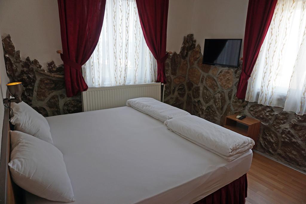 Aqua Boss Hotel Eceabat Esterno foto