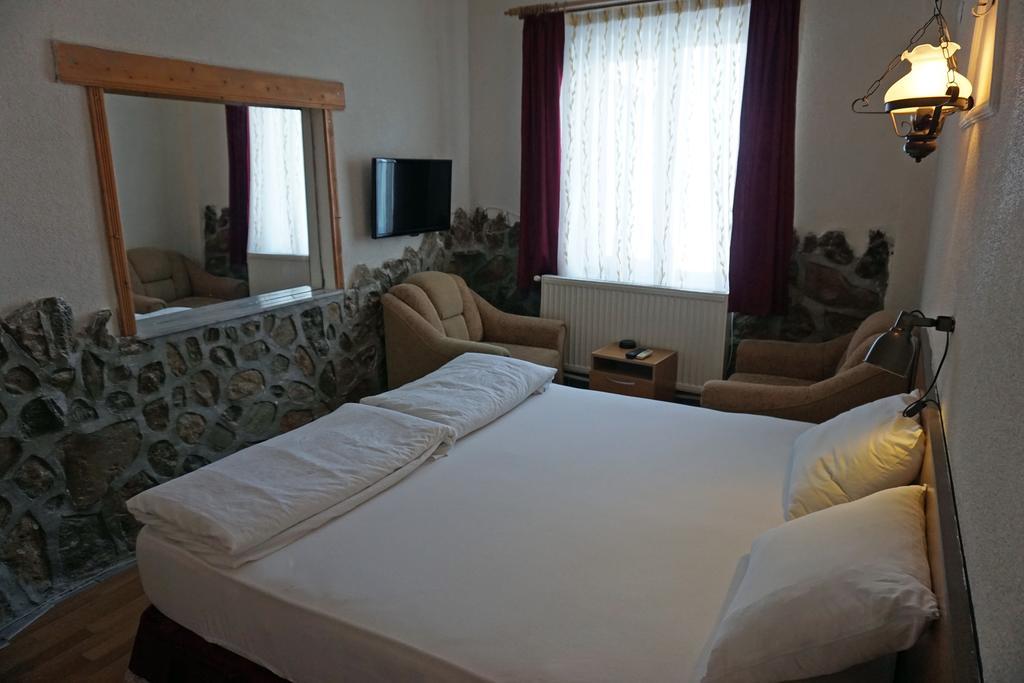 Aqua Boss Hotel Eceabat Esterno foto