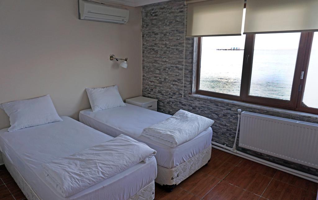 Aqua Boss Hotel Eceabat Esterno foto